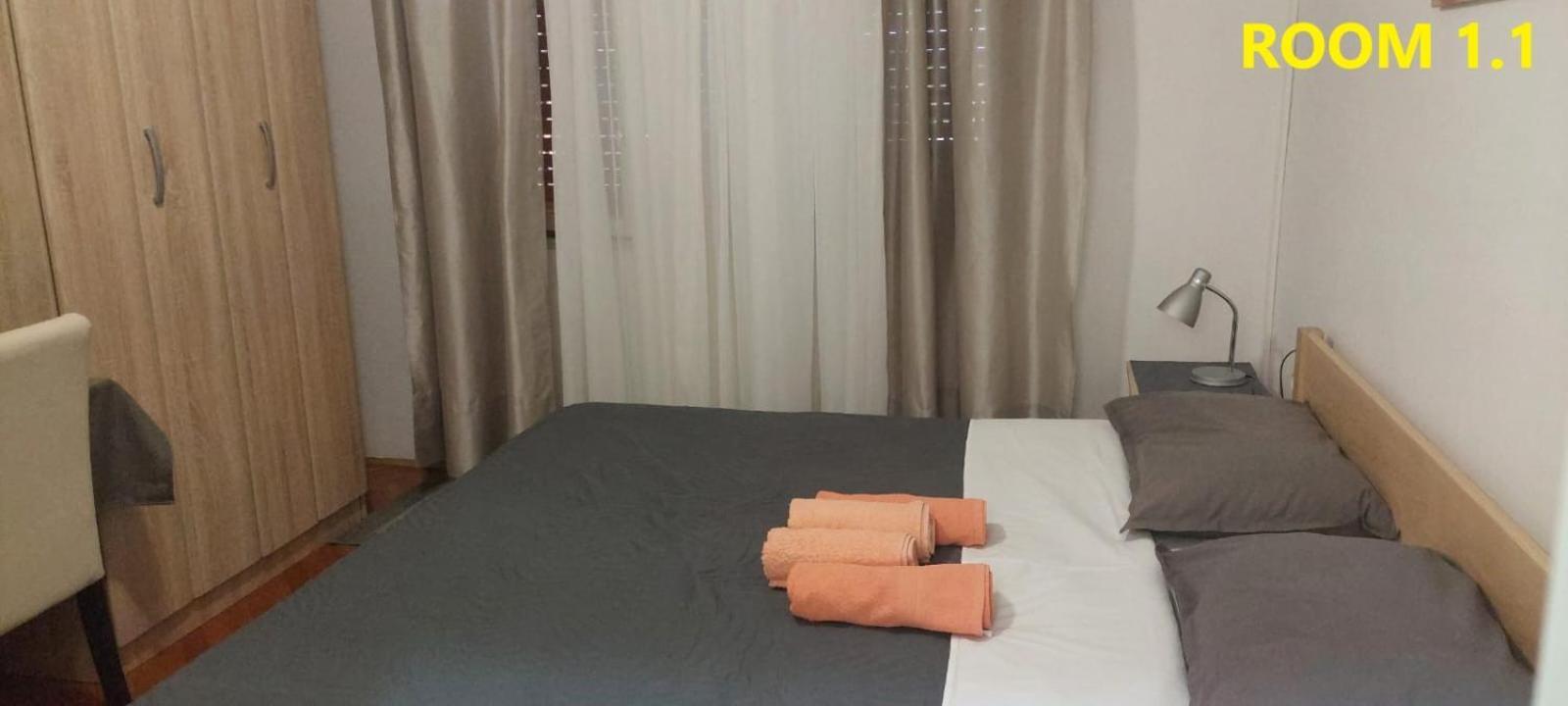 Guest House Lovric بوريتش المظهر الخارجي الصورة